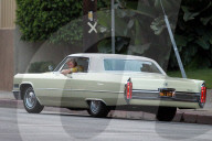 EXKLUSIV -  Brad Pitt und Leonardo DiCaprio auf dem Set zu "Once upon a Time"
