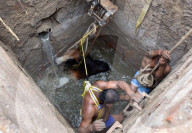 FEATURE - Bulle aus Brunnenschacht gerettet