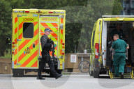 NEWS - London: Auto rast in Absperrung am britischen Parlament 