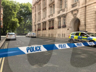 NEWS - Londoner Polizei ermittelt wegen Terrorverdachts