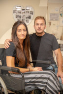 FEATURE - Totes Baby wegen Schlaglochunfall: Nicole Chahal hat nach ihrem schweren Autounfall eine Fehlgeburt