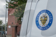 NEWS - London Attentat: Britische Polizei durchsucht eine Wohnung im Brinklow Tower in Birminghham