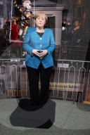 NEWS - Neue Merkel-Wachsfigur im Panoptikum Hamburg