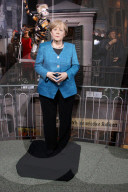 NEWS - Neue Merkel-Wachsfigur im Panoptikum Hamburg