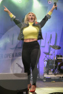 PEOPLE - Beatrice Egli im SchlagerOlymp in Berlin
