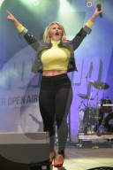 PEOPLE - Beatrice Egli im SchlagerOlymp in Berlin