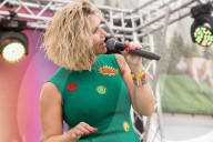 PEOPLE - Beatrice Egli singt auf der Cranger Kirmes in Herne