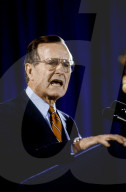 NEWS - George H.W. Bush Retro