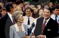 NEWS - George H.W. Bush Retro
