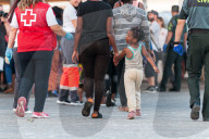 NEWS - Spanien: Gerettete Flüchtlinge in Motril 