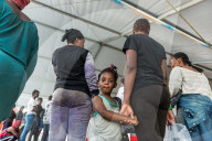 NEWS - Spanien: Gerettete Flüchtlinge in Motril 