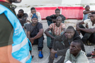 NEWS - Spanien: Gerettete Flüchtlinge in Motril 
