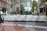 PEOPLE - Peter Fisher der Arzt der Queen stirbt bei Velounfall in London