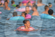 FEATURE - Badefreuden am Beach von Qingdao