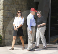 PEOPLE - Jennifer Garner geht mit ihren Eltern in die Kirche