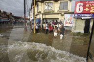 NEWS - Indien: Schlimmste Flut seit 100 Jahren in Kerala