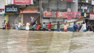 NEWS - Indien: Schlimmste Flut seit 100 Jahren in Kerala