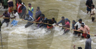 NEWS - Indien: Schlimmste Flut seit 100 Jahren in Kerala