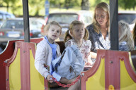 PEOPLE - Prinzessin Estelle's erster Schultag in Stockholm