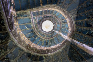 FEATURE - Verlassene Schönheiten: Roman Rorbroek fotografiert einsame Räumlichkeiten in aller Welt