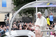 NEWS - Papst Besuch in Irland