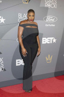 PEOPLE - Black Girls Rock Awards: Promis auf dem Roten Teppich