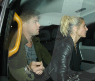 PEOPLE - Chris Hemsworth mit Elsa Pataky im Annabels in London