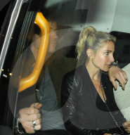 PEOPLE - Chris Hemsworth mit Elsa Pataky im Annabels in London