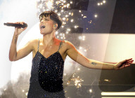 PEOPLE - iHeartRadio Much Music Video Awards in Toronto: Die Show