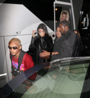 PEOPLE - Jaden Smith und  Kendall Jenner im Bus zur Party ins Nice Guy