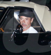 PEOPLE - Robert Downey Jr.fährt seine Frau Susan zum Dinner in seiner Corvette aus