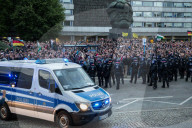 NEWS - Ausschreitungen in Chemnitz nach dem gewaltsamen Tod eines 35 Jahre alten Deutschen