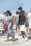 PEOPLE - Magic Johnson und Samuel L Jackson besuchen den Club 55 in St.Tropez