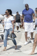 PEOPLE - Magic Johnson und Samuel L Jackson besuchen den Club 55 in St.Tropez