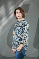 PORTRAIT - Stephanie Merritt