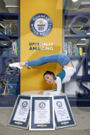 FEATURE - Pix of the Day: Bilder des Tages