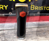 FEATURE - Vermutlich das teuerste Glas Bier im Land: Im Londoner Craft Beer Co kostet das Speedway Stout unglaubliche 25 Euro