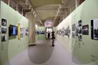 PEOPLE - Venedig Film Festival: Ausstellung im Hotel des Bain Bilder von 1932 bis 2018 