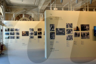 PEOPLE - Venedig Film Festival: Ausstellung im Hotel des Bain Bilder von 1932 bis 2018 