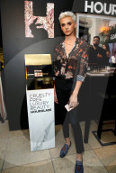 PEOPLE - Promis feiern bei 'Variety's Power of Young Hollywood'