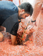 FEATURE - Spanien: La Tomatina in Buñol