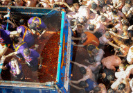 FEATURE - Spanien: La Tomatina in Buñol