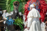 NEWS - Vatikan: Der Papst kriegt Besuch von indigenen Mexikanern 