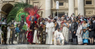 NEWS - Vatikan: Der Papst kriegt Besuch von indigenen Mexikanern 