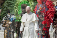NEWS - Vatikan: Der Papst kriegt Besuch von indigenen Mexikanern 