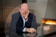 PEOPLE - Robin Leach ist im Alter von 76 Jahren gestorben