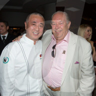 PEOPLE - Robin Leach ist im Alter von 76 Jahren gestorben