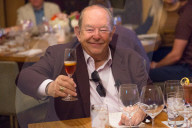 PEOPLE - Robin Leach ist im Alter von 76 Jahren gestorben