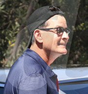 EXKLUSIV - Charlie Sheen zu Besuch bei 'RHOBH' in Malibu