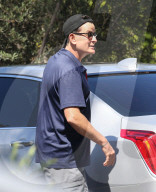 EXKLUSIV - Charlie Sheen zu Besuch bei 'RHOBH' in Malibu